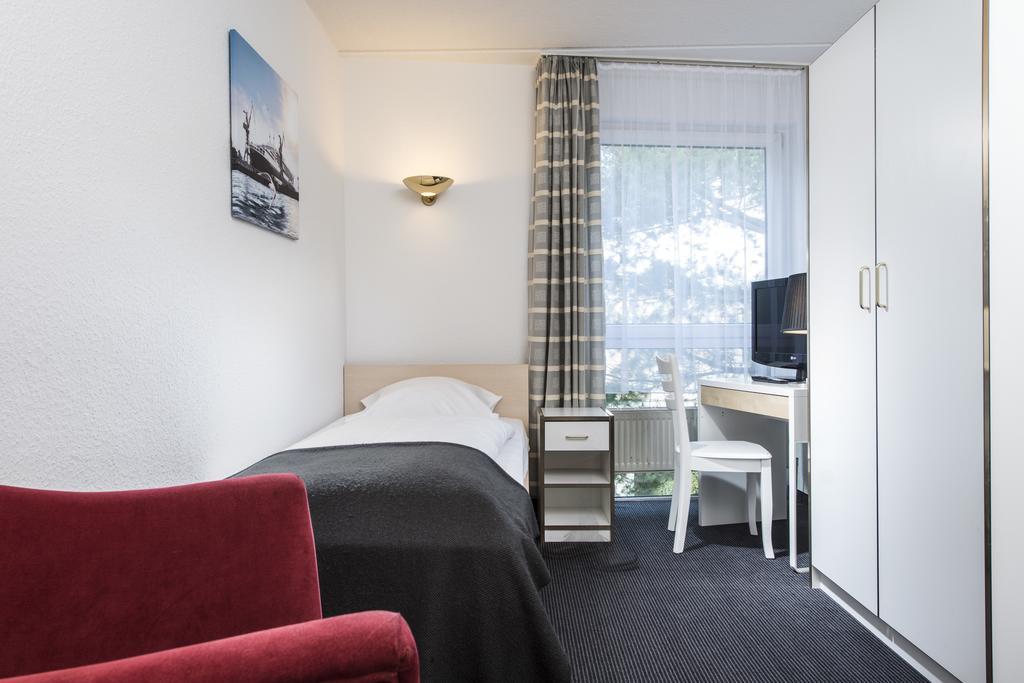 City Inn Hotel Leipzig Room photo